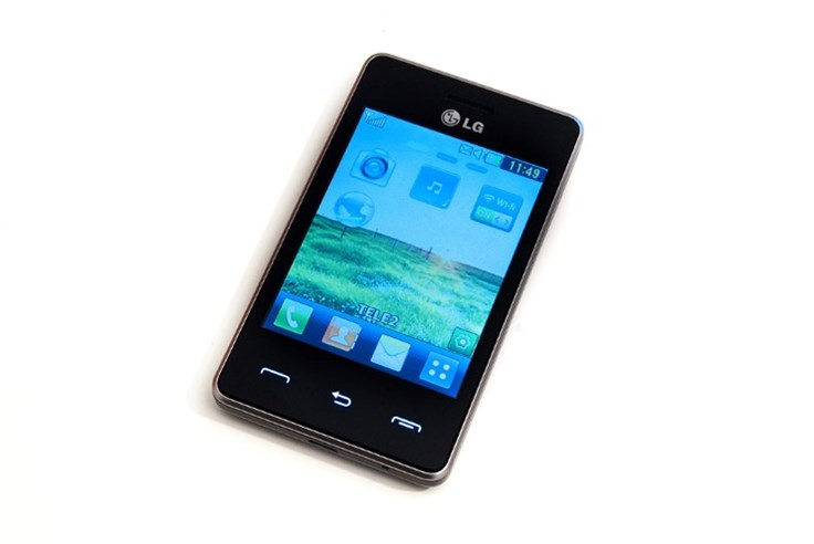 LG Optimus T385 (3).jpg
